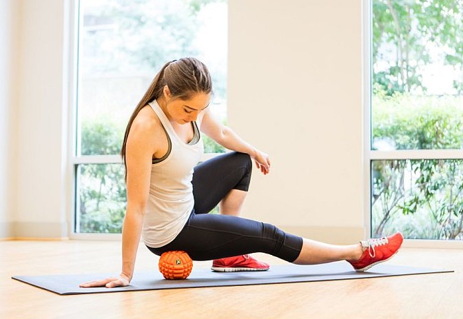 You can use the GRID Ball to relieve aching hips